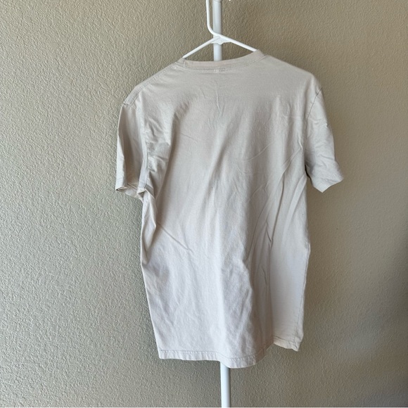 Pendleton tan graphic t shirt shirt sleeve size medium - Picture 4 of 4